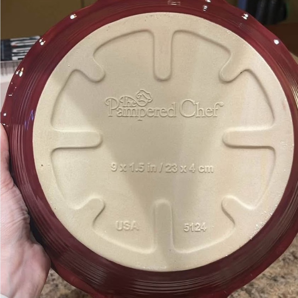 Pampered Chef Stone Pie Dish NEVER used OBO